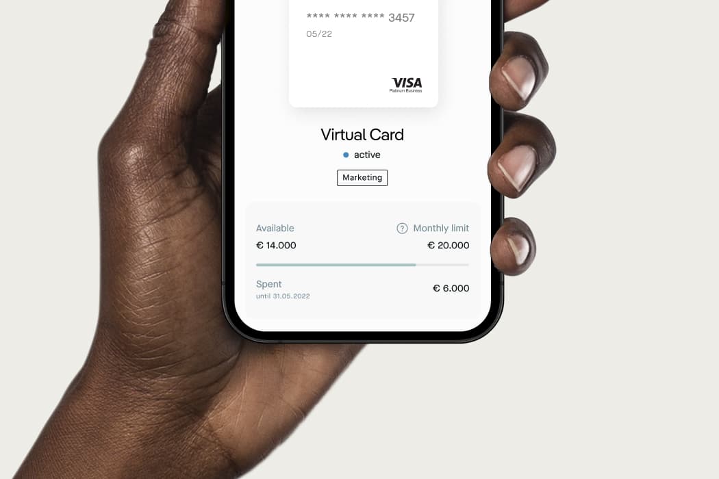 Mitarbeiter können in der Pliant App alle Ausgaben im Abrechnungszeitraum und ihren Kreditrahmen einsehen.